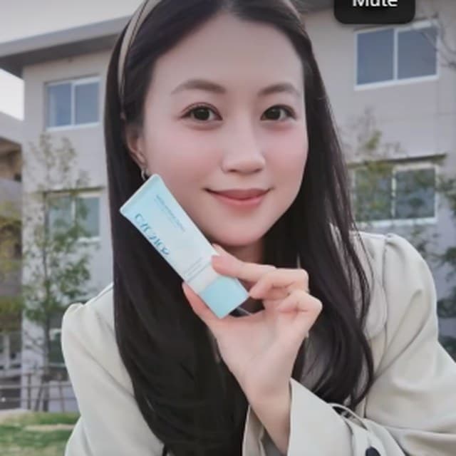 Trà My Trần